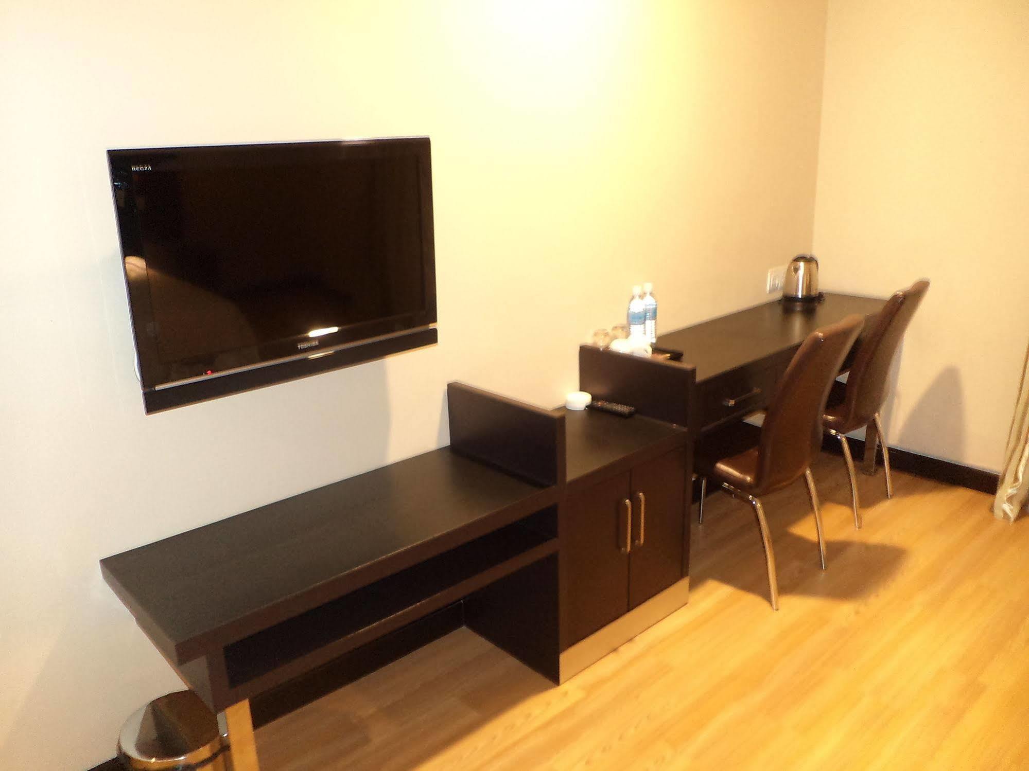 Labuk Hotel SDK Zewnętrze zdjęcie